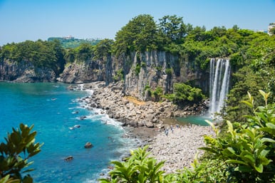The Southern Islands & the Silk Road to Hong Kong