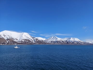 Fjords of Greenland, Fires of Iceland