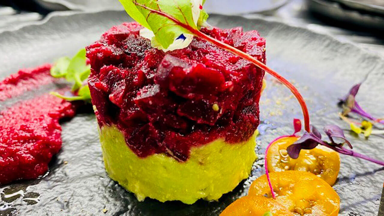 Vegan Beetroot Avocado Salad&nbsp;