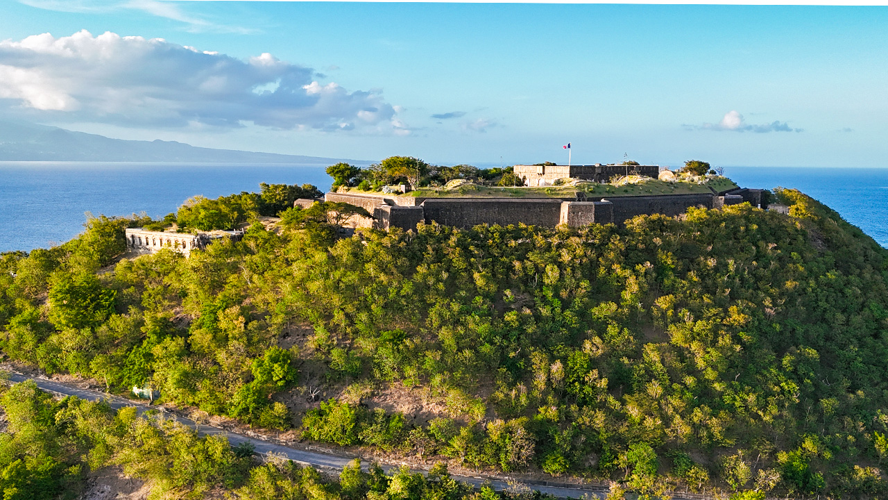 Hike to Fort Napoleon