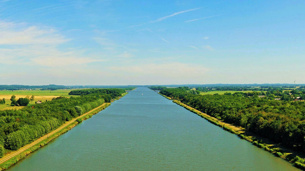 Kiel Canal - SeaDream yachting destination
